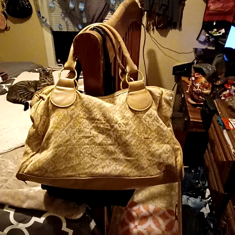 Designer Purse - Picture 4 of 5